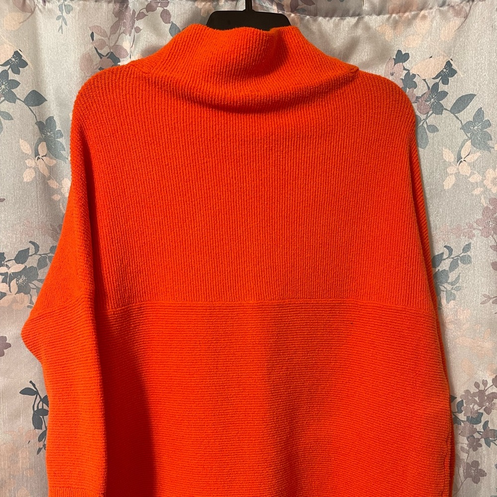 Free people sweater